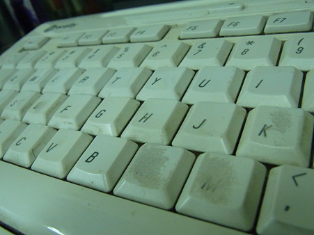 削れゆくキーボード