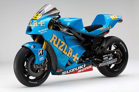 2011-rizla-suzuki-gsv-r-motogp-5