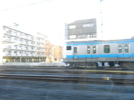 E231系湘南新宿ライングリーン車1Fの車窓33