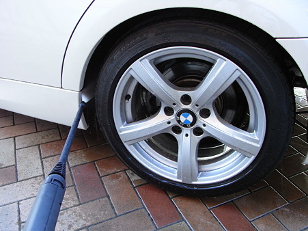 ホイールハウス洗浄