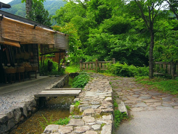 白川村