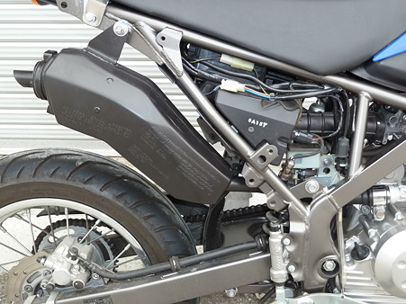 KLX140マフラー 006
