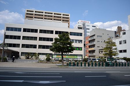 B-1 東税務署前サイクルポート (遠景)
