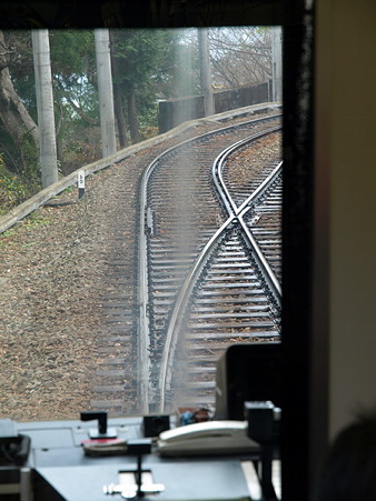 箱根登山電車の車窓(大平台駅→宮ノ下駅)10