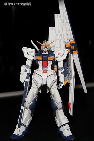 キャラホビ2010の現地レポートその１1、studio RECKLESS＆RCベルグの新作レジンキット「1/144 RX-93 νガンダム」、「 1/144 MSN-04 サザビー」、「1/144 RX-0 ユニコーンガンダム デストロイモード」、 「1/144 RX-0 ユニコーンガンダム  ユニコーンモード」などを展示 ...