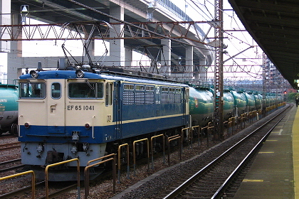 pf1041-20080515b
