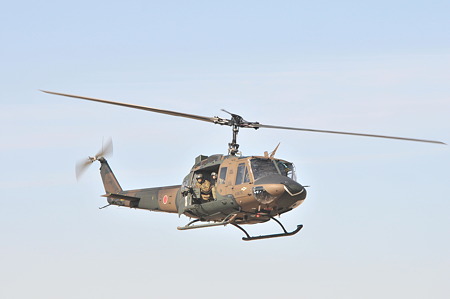 UH-1Jによるガンシップ