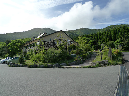 瀬の本高原・COCO VILLAGE(3)シェ・タニ