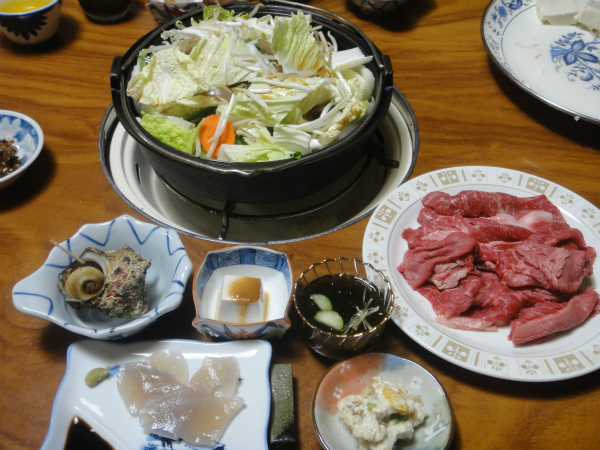 晩御飯は和牛すき焼き